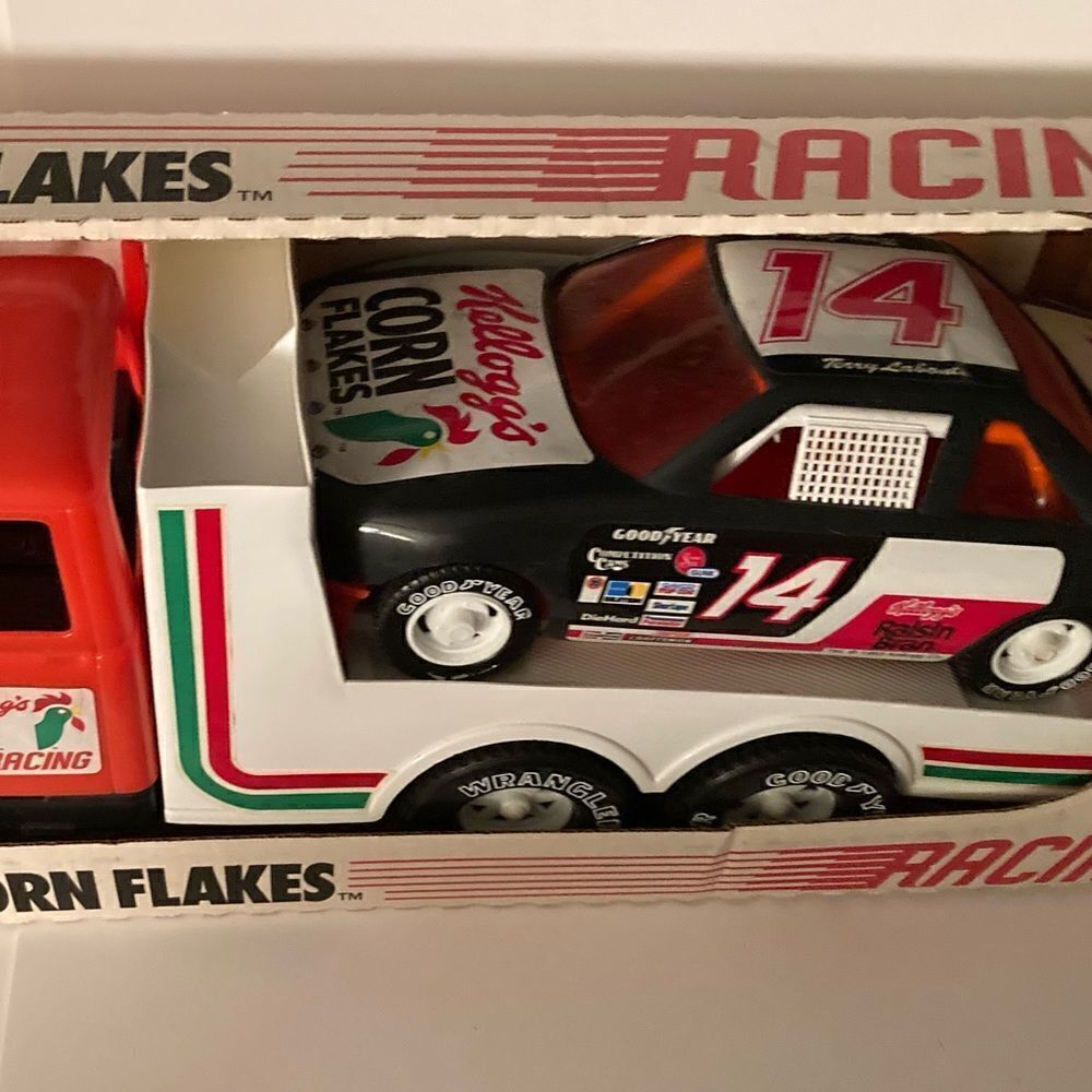 American Toys #14 Terry Labonte Raisin Bran NASCAR Car & Transport Truck NIB - Picture 3 of 4